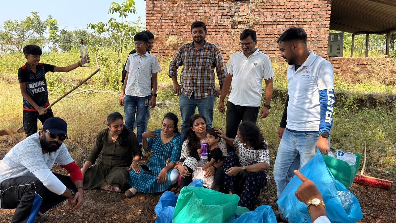 Ajmal Gadh mountain cleanup — photograph 22
