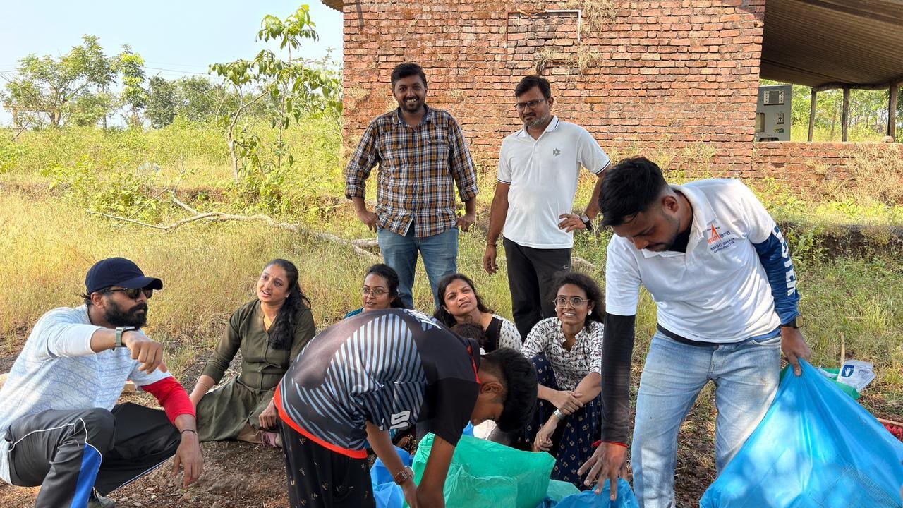 Ajmal Gadh mountain cleanup — photograph 23