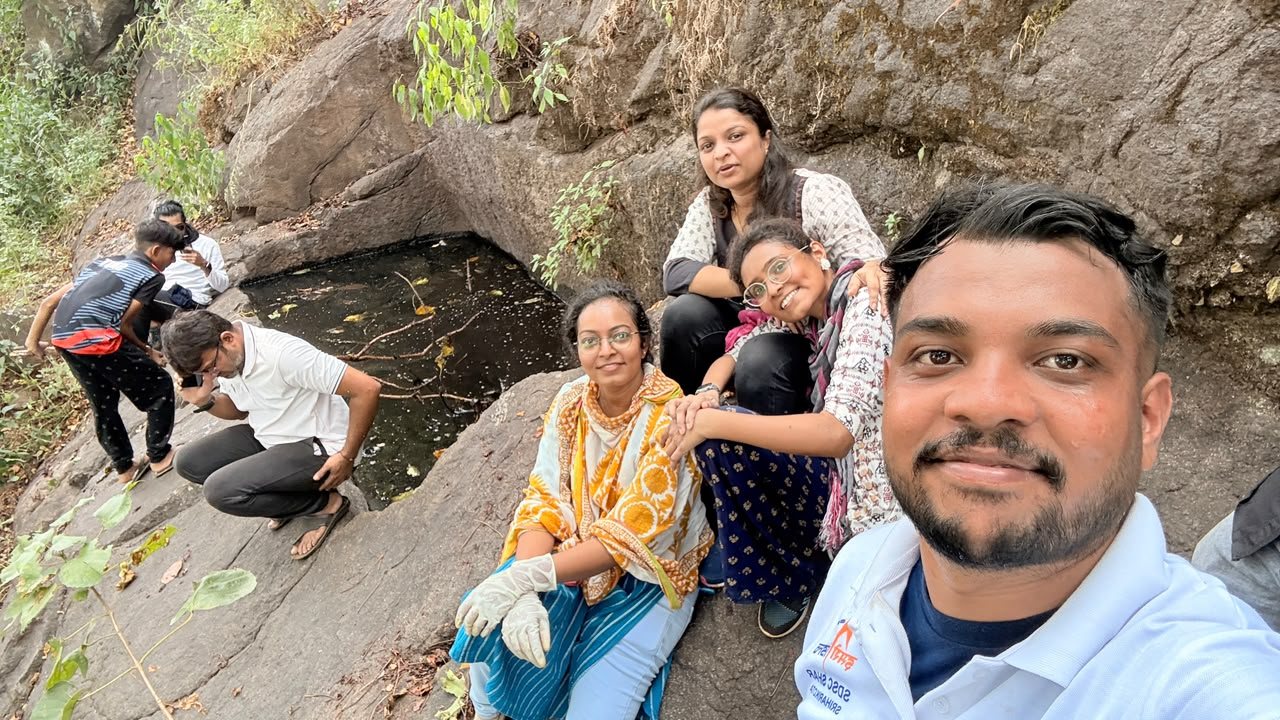Ajmal Gadh mountain cleanup — photograph 28