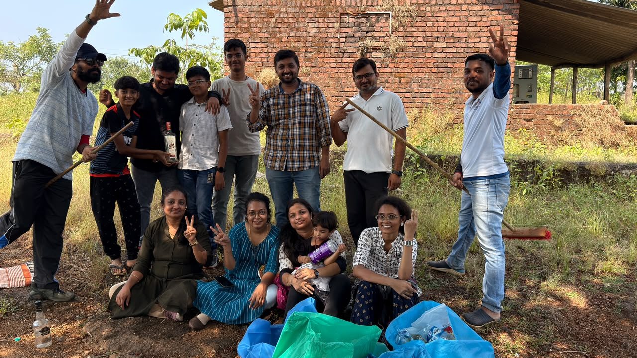 Ajmal Gadh mountain cleanup — photograph 53